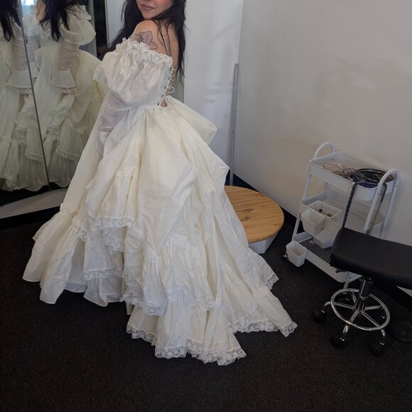 The Ivory Silk Organdy Maiden Gown - Picture 6 of 7